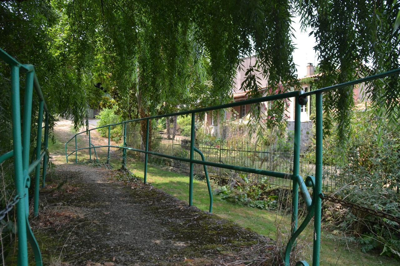 Vila Le Moulin Neuf Beaupréau-en-Mauges Exteriér fotografie