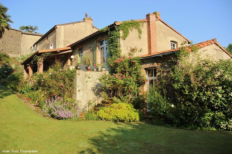 Vila Le Moulin Neuf Beaupréau-en-Mauges Exteriér fotografie
